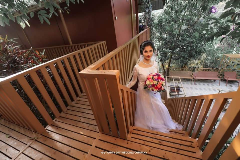 Lillium Bridals Beauty Parlour Kalpetta