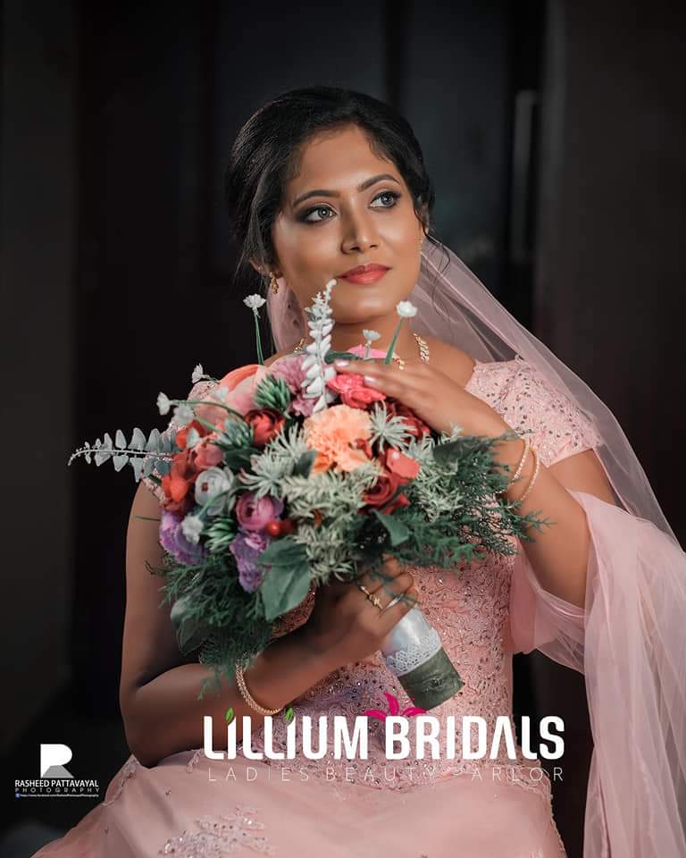 Lillium Bridals Beauty Parlour Kalpetta